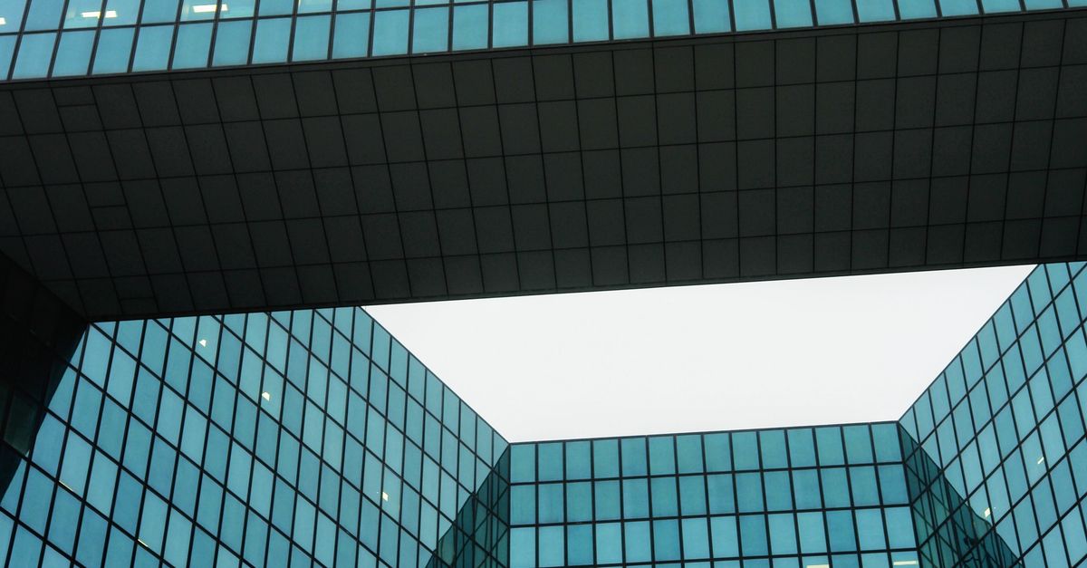 The Impact of Dyed Window Tinting on Heat Reduction